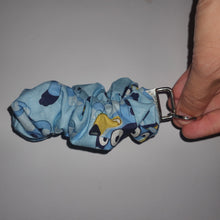 Load image into Gallery viewer, Bluey Key Scrunchie Comfie