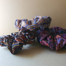 Load image into Gallery viewer, None of Your Beeswax NT Dreamtime Aboriginal Art Scrunchies